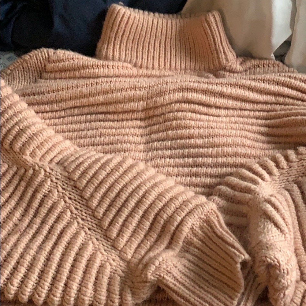 Light pink sweater